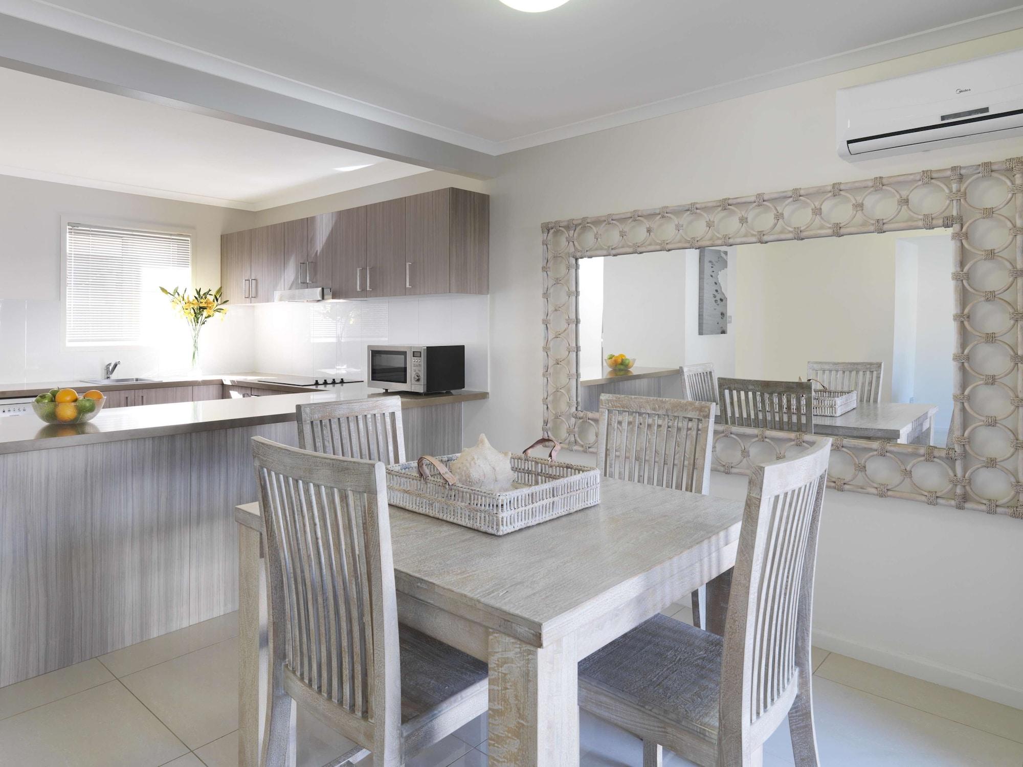 Oaks Sunshine Coast Oasis Resort Калаундра Екстер'єр фото